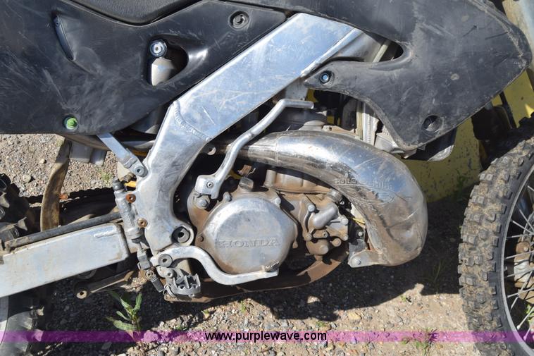 image for item J6518 1999 Honda CR250R motorcycle