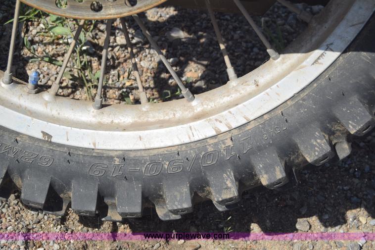 image for item J6518 1999 Honda CR250R motorcycle