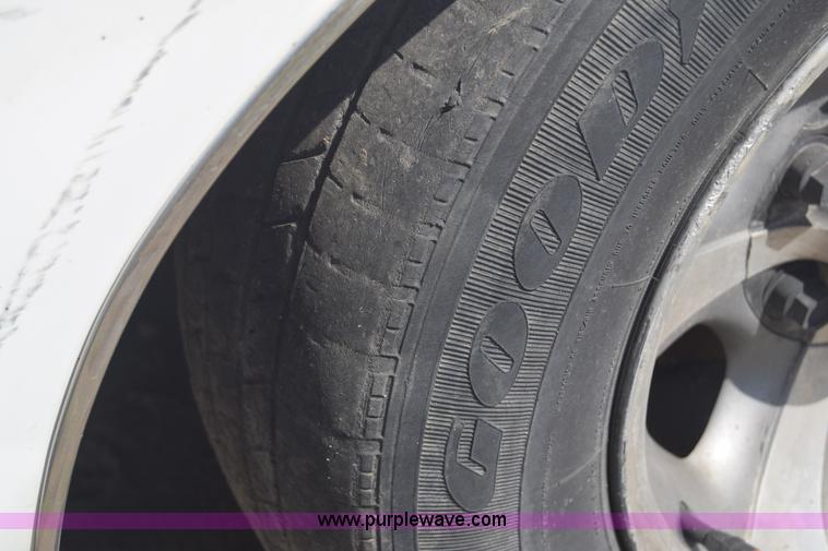 image for item J6520 1985 Pontiac Grand Prix