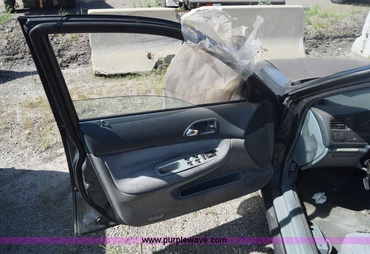 image for item J6522 1997 Honda Accord LX