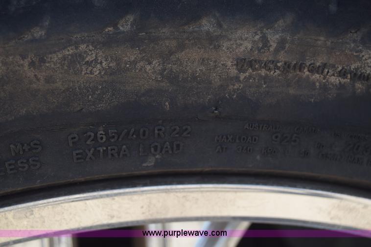 image for item J6525 1999 Chevrolet Tahoe SUV