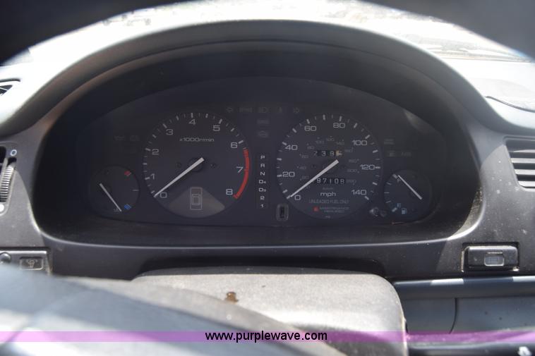 image for item J6557 1997 Honda Accord EX