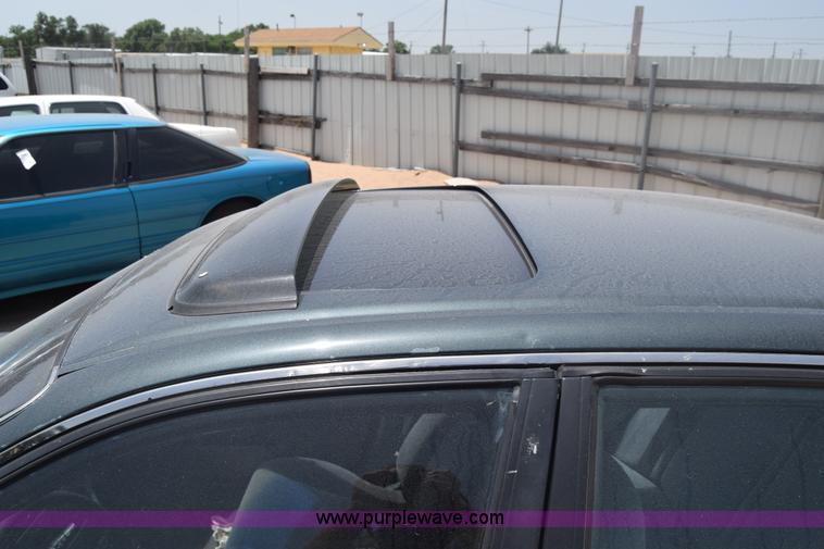 image for item J6557 1997 Honda Accord EX