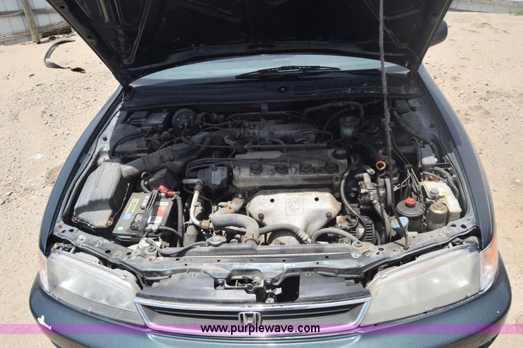 image for item J6557 1997 Honda Accord EX