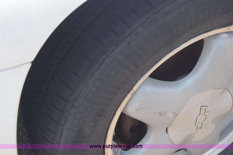 image for item J6617 1995 Chevrolet Monte Carlo LS