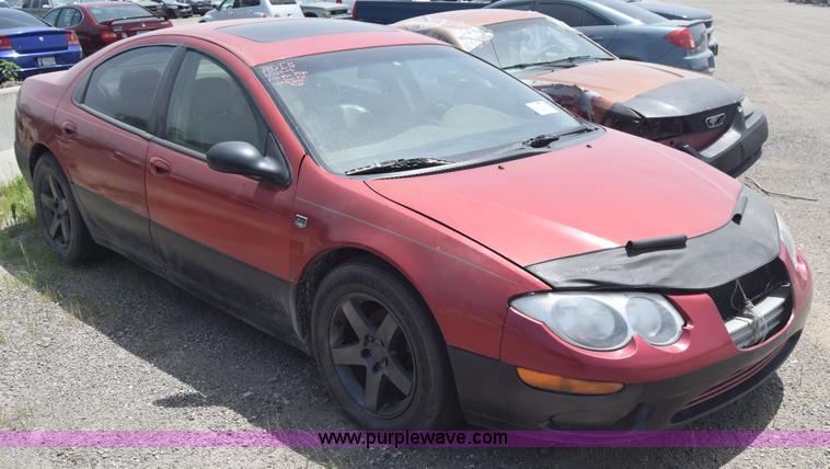 image for item J6686 2000 Chrysler 300M