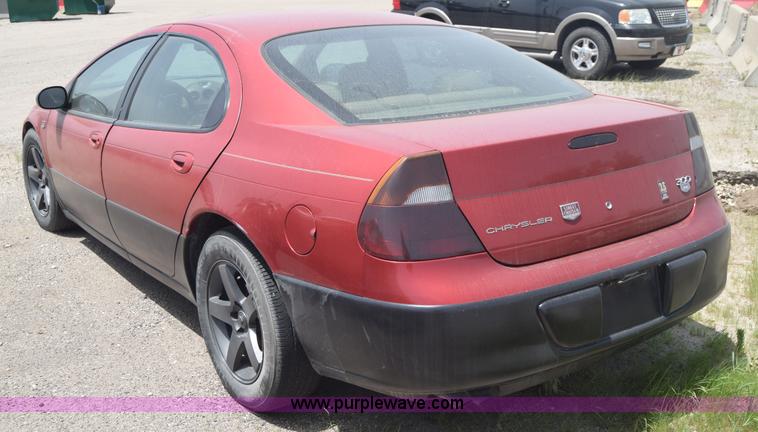 image for item J6686 2000 Chrysler 300M