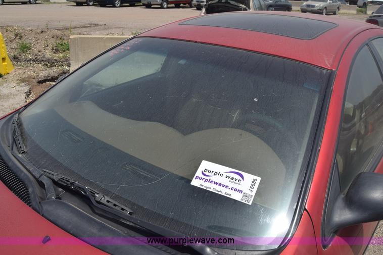 image for item J6686 2000 Chrysler 300M