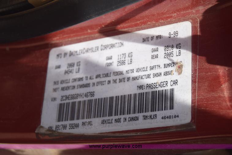 image for item J6686 2000 Chrysler 300M