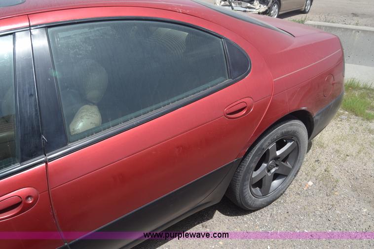 image for item J6686 2000 Chrysler 300M