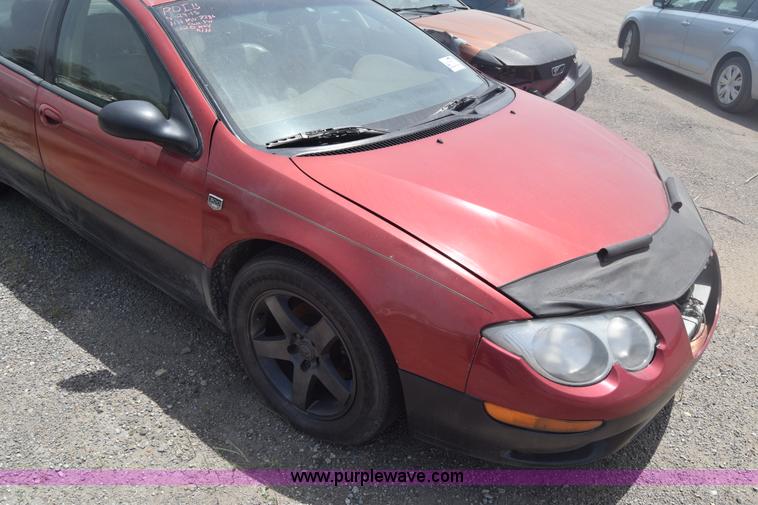 image for item J6686 2000 Chrysler 300M