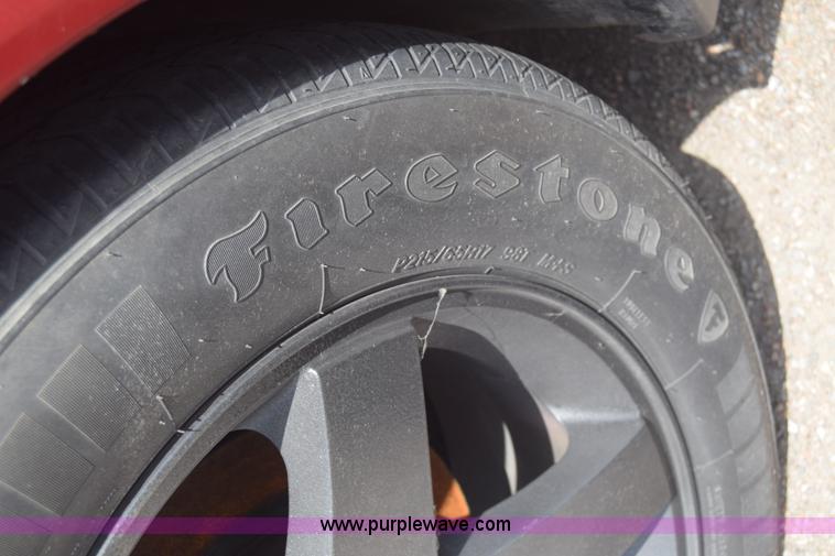 image for item J6686 2000 Chrysler 300M