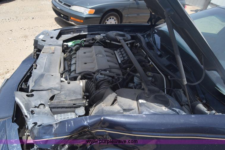 image for item J6688 1998 Cadillac DeVille