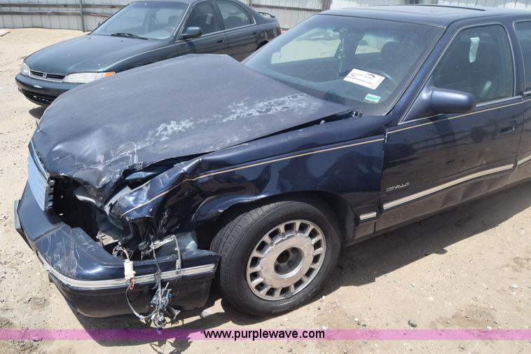 image for item J6688 1998 Cadillac DeVille