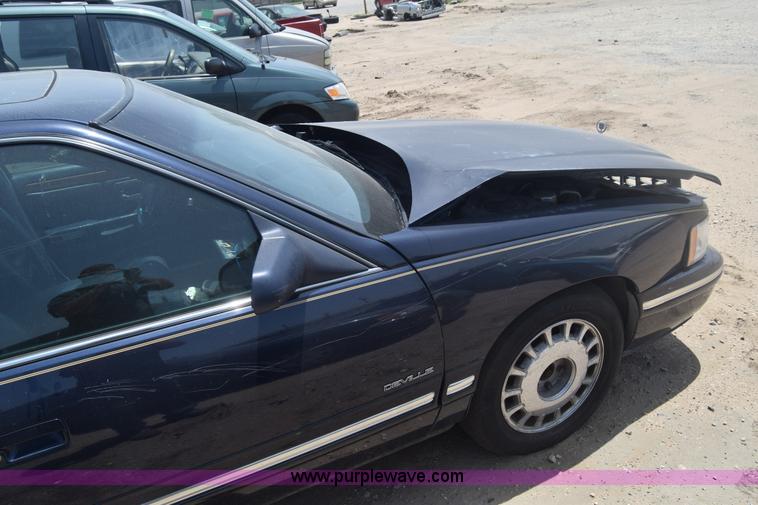image for item J6688 1998 Cadillac DeVille