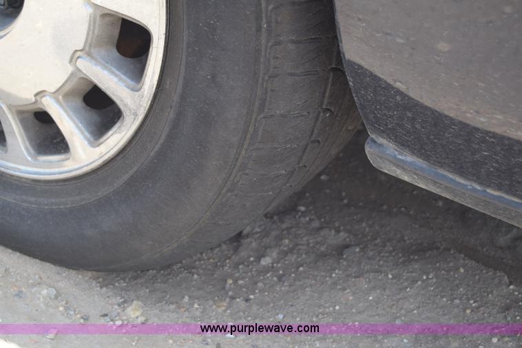 image for item J6688 1998 Cadillac DeVille