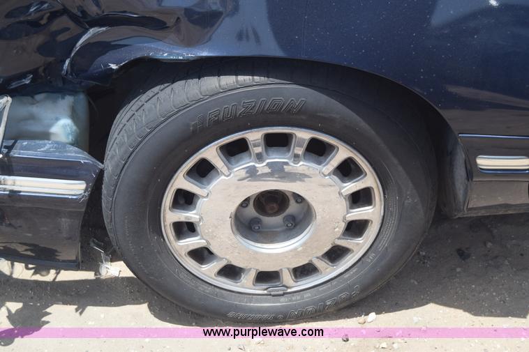 image for item J6688 1998 Cadillac DeVille