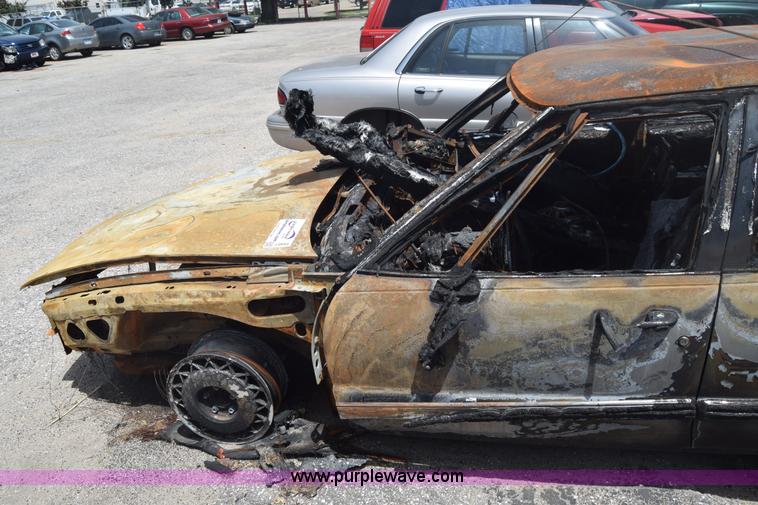 image for item J6693 1994 Buick LeSabre Custom