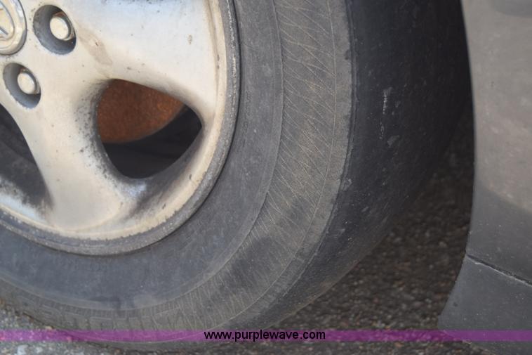 image for item J6695 1998 Lexus ES300