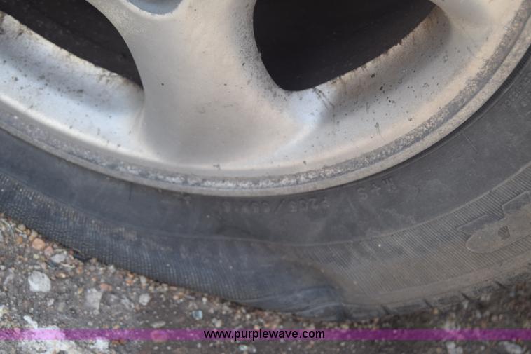 image for item J6695 1998 Lexus ES300