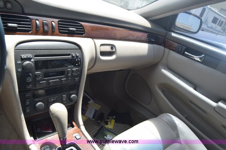 image for item J6696 2002 Cadillac Seville SLS