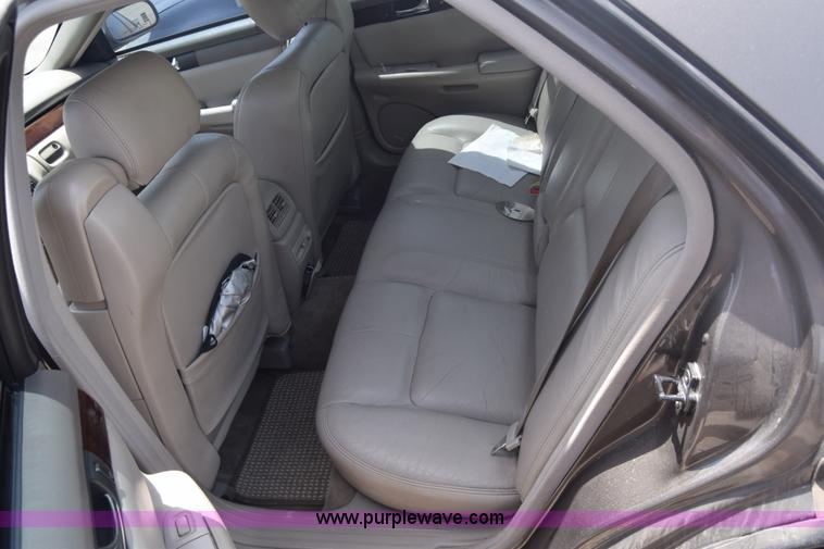 image for item J6696 2002 Cadillac Seville SLS