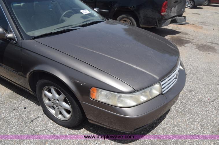 image for item J6696 2002 Cadillac Seville SLS