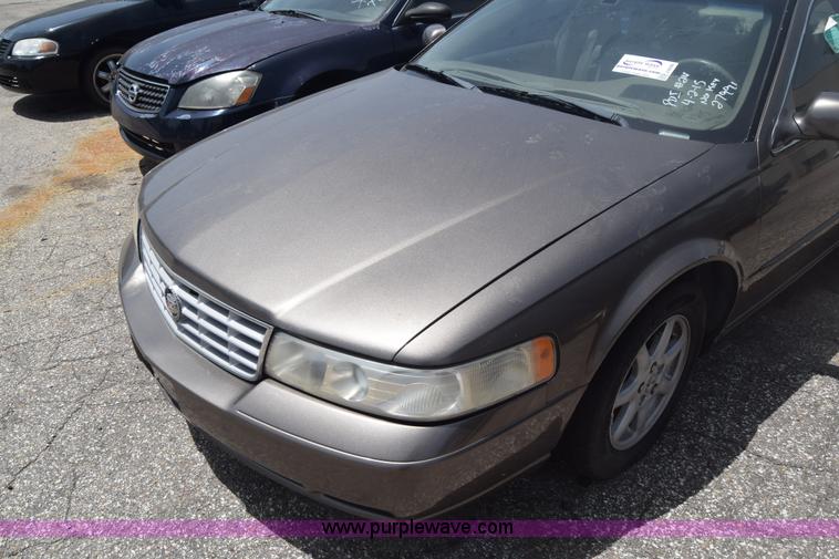 image for item J6696 2002 Cadillac Seville SLS