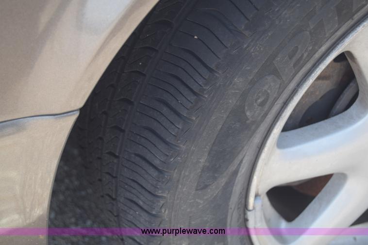 image for item J6696 2002 Cadillac Seville SLS