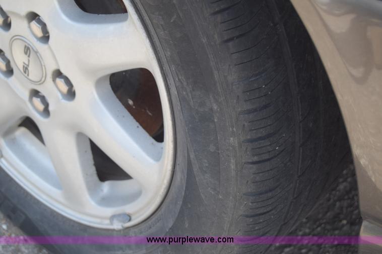 image for item J6696 2002 Cadillac Seville SLS