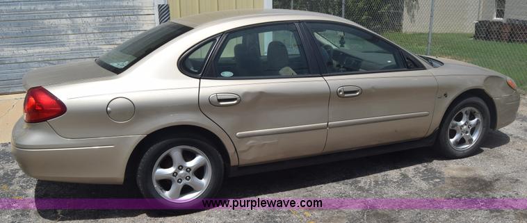 image for item J6699 2000 Ford Taurus SE