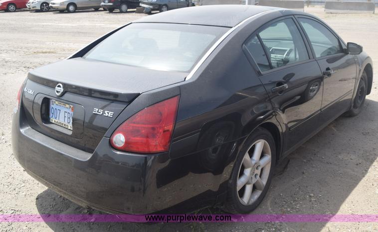image for item J6702 2005 Nissan Maxima