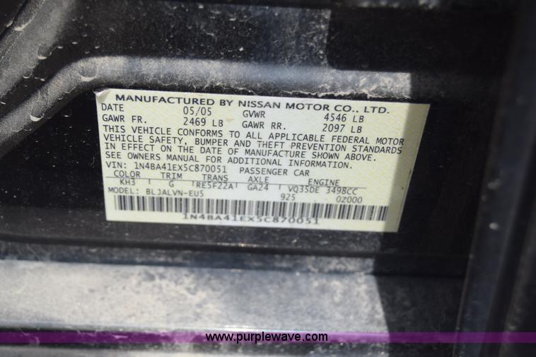 image for item J6702 2005 Nissan Maxima