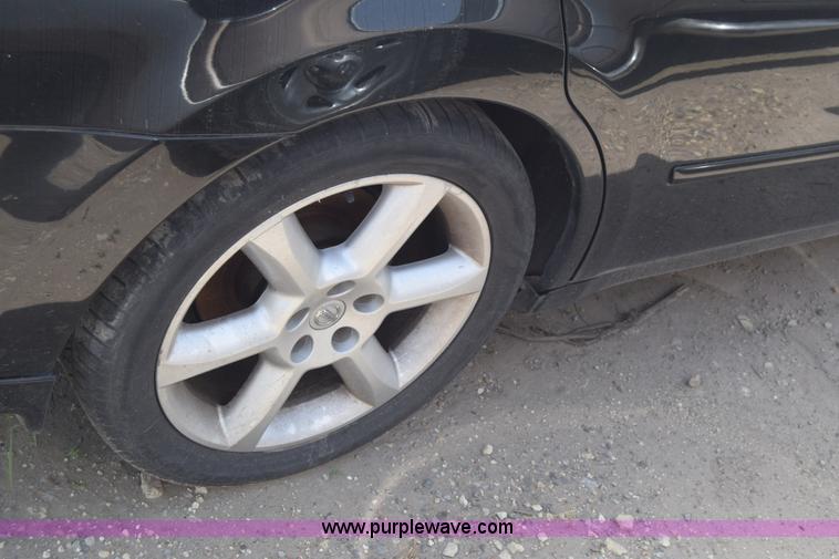 image for item J6702 2005 Nissan Maxima