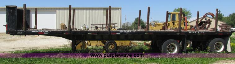 image for item BS9245 1982 Dorsey DGTL-80 flatbed trailer