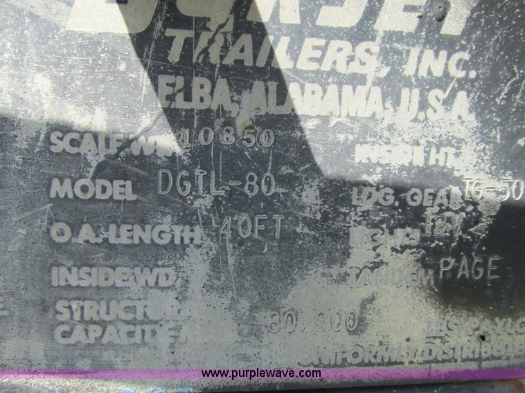 image for item BS9245 1982 Dorsey DGTL-80 flatbed trailer