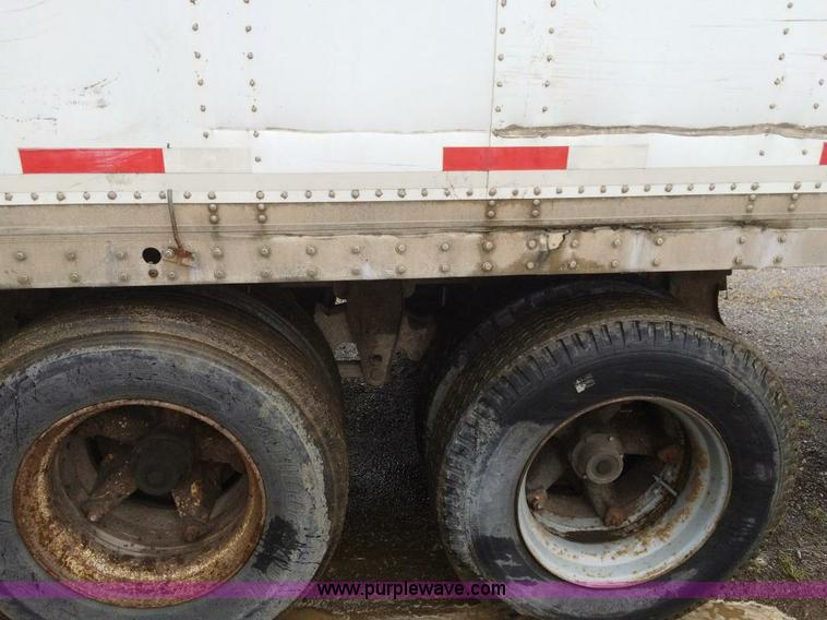 image for item D1556 1990 Strick dry van trailer