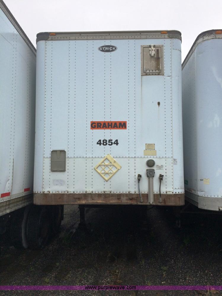 image for item D1557 1991 Strick dry van trailer