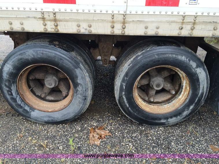 image for item D1557 1991 Strick dry van trailer