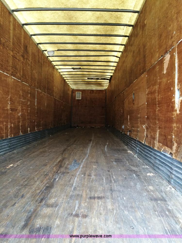 image for item D1557 1991 Strick dry van trailer