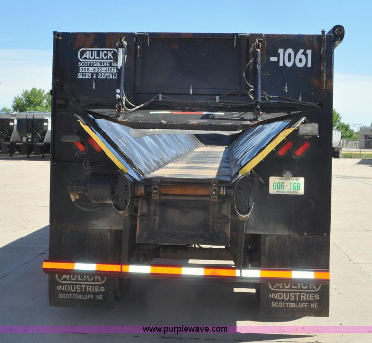 image for item F2472 2008 Aulick belt trailer
