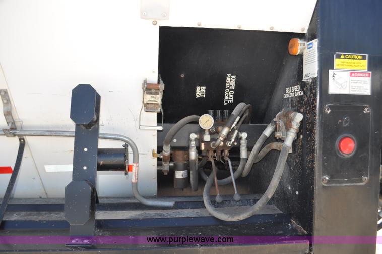 image for item F2472 2008 Aulick belt trailer