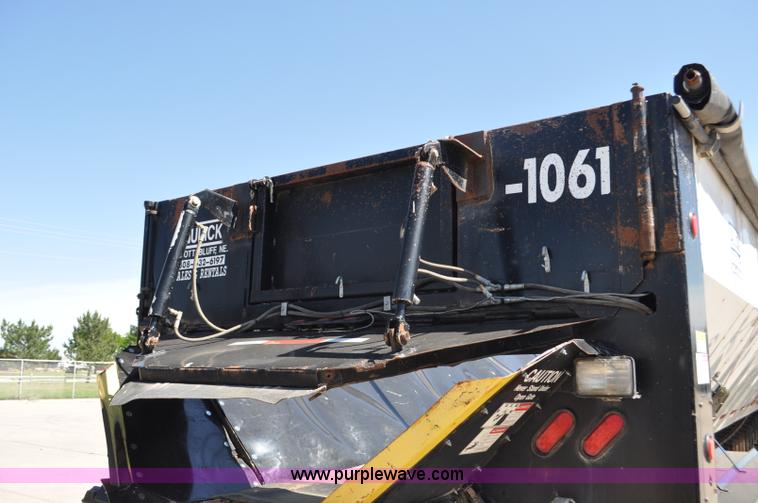 image for item F2472 2008 Aulick belt trailer