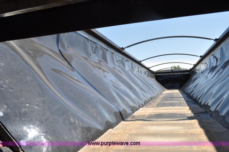 image for item F2472 2008 Aulick belt trailer