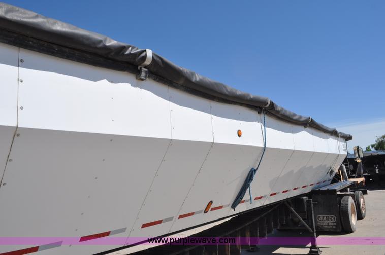 image for item F2472 2008 Aulick belt trailer