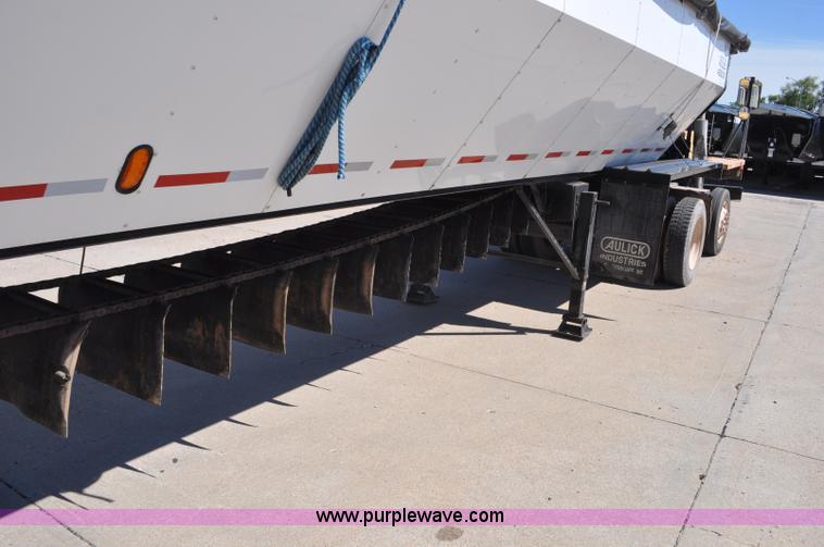 image for item F2472 2008 Aulick belt trailer