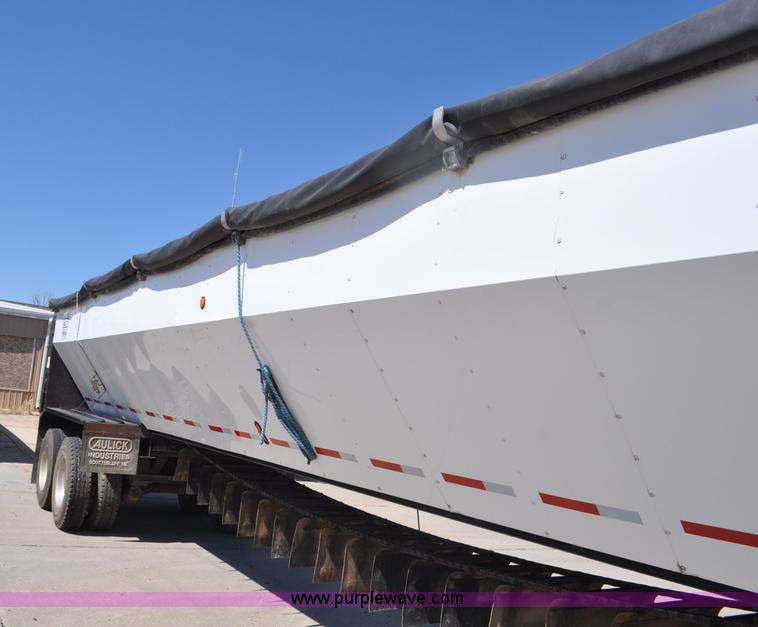 image for item F2472 2008 Aulick belt trailer