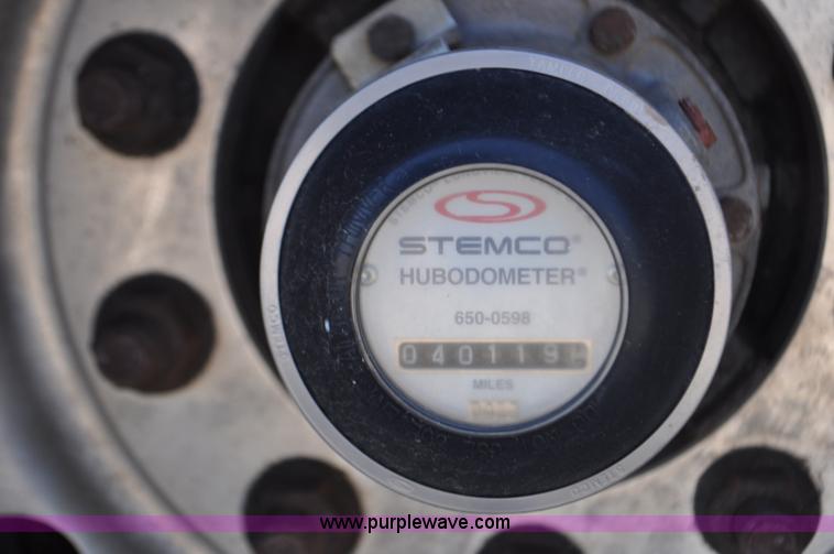 image for item F2472 2008 Aulick belt trailer