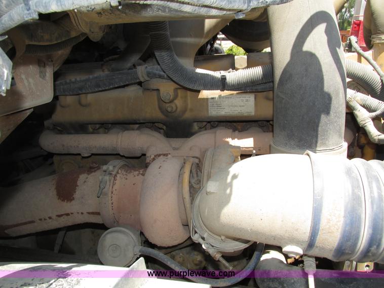 image for item H4621 2001 Sterling AT9500 semi truck