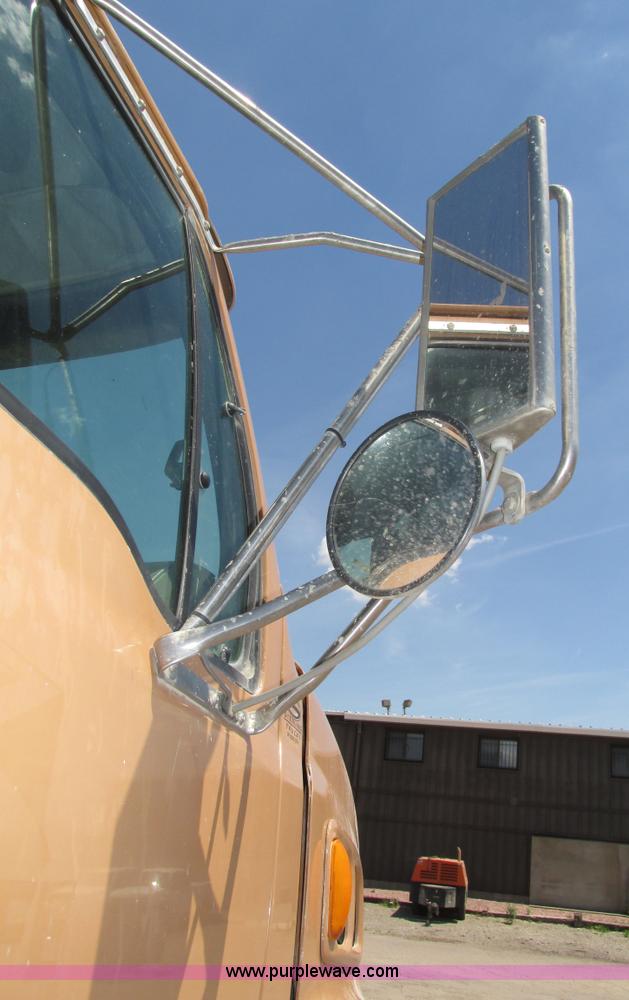 image for item H4621 2001 Sterling AT9500 semi truck